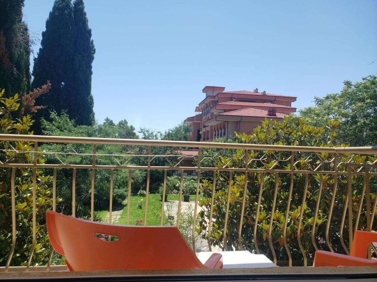 Family Hotel Magnolia Sunny Beach Dış mekan fotoğraf